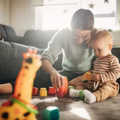 Jakie zabawy z 7 miesięcznym dzieckiem pomogą w jego rozwoju?