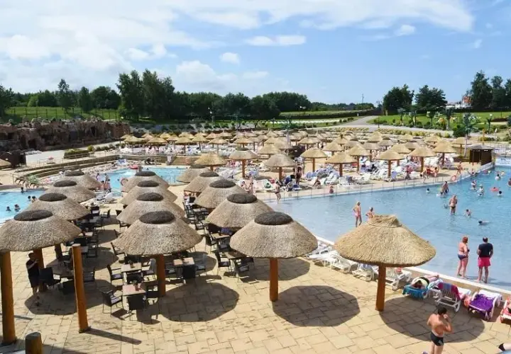 Wakacje z dzieckiem gdzie - najlepsze miejsca na rodzinny wypoczynek